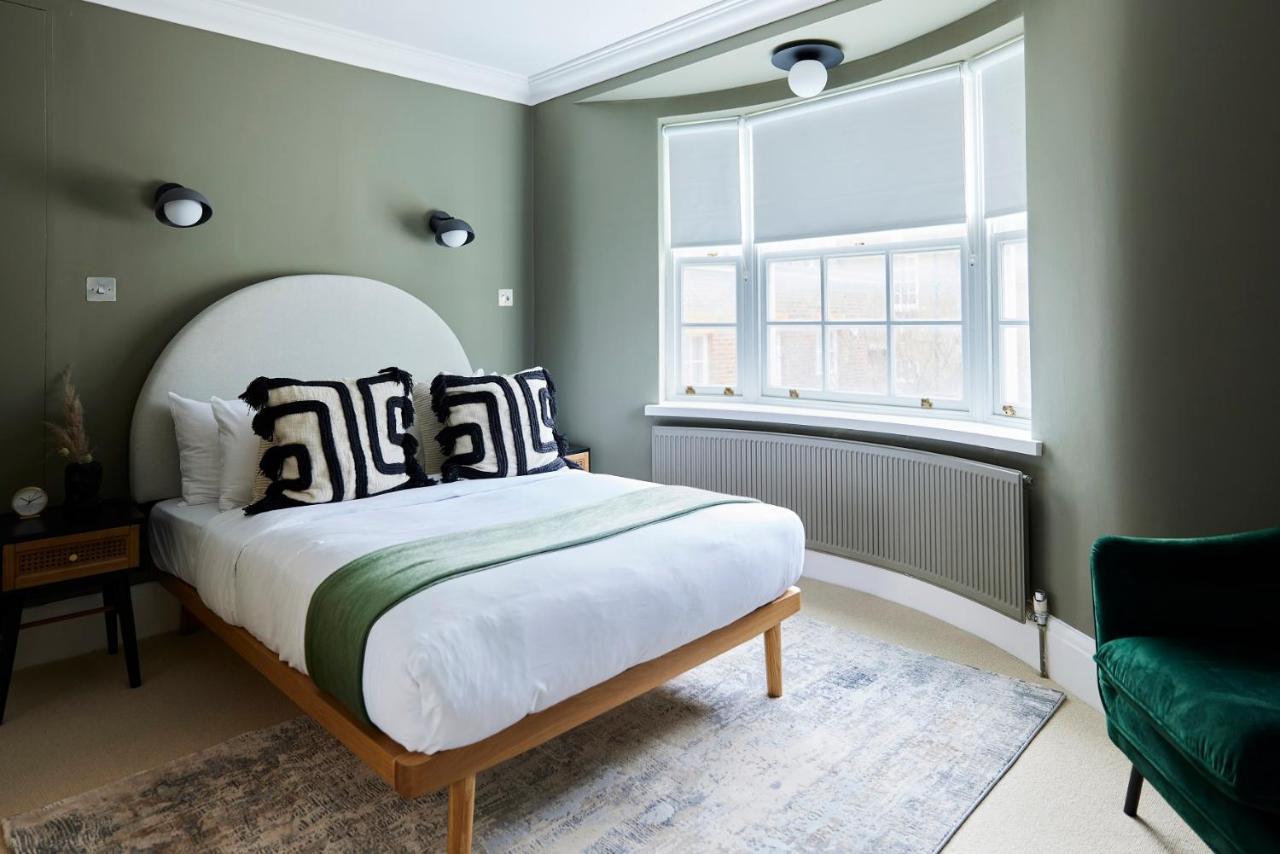 The South Kensington Wonder - Trendy 3bdr House With Garden Appartement *